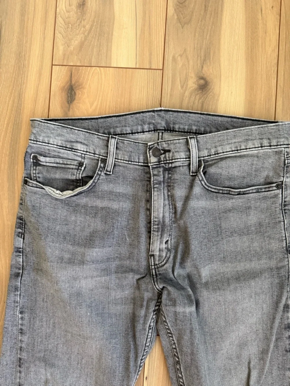 Levi’s 513 Slim Straight Jeans 34 x 32 - Gray